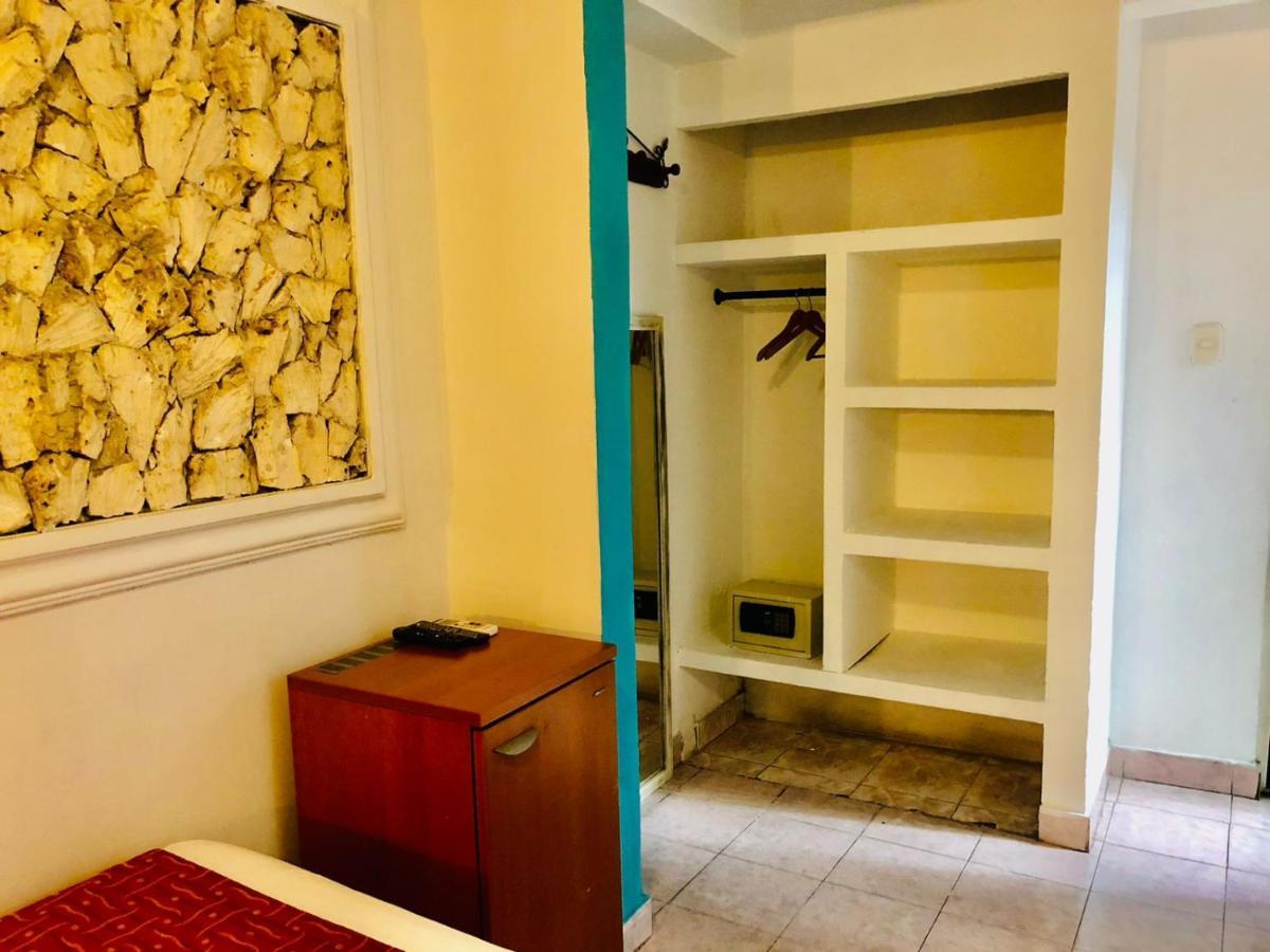 Antigua Calle Almudena Hotel Cartagena Екстер'єр фото