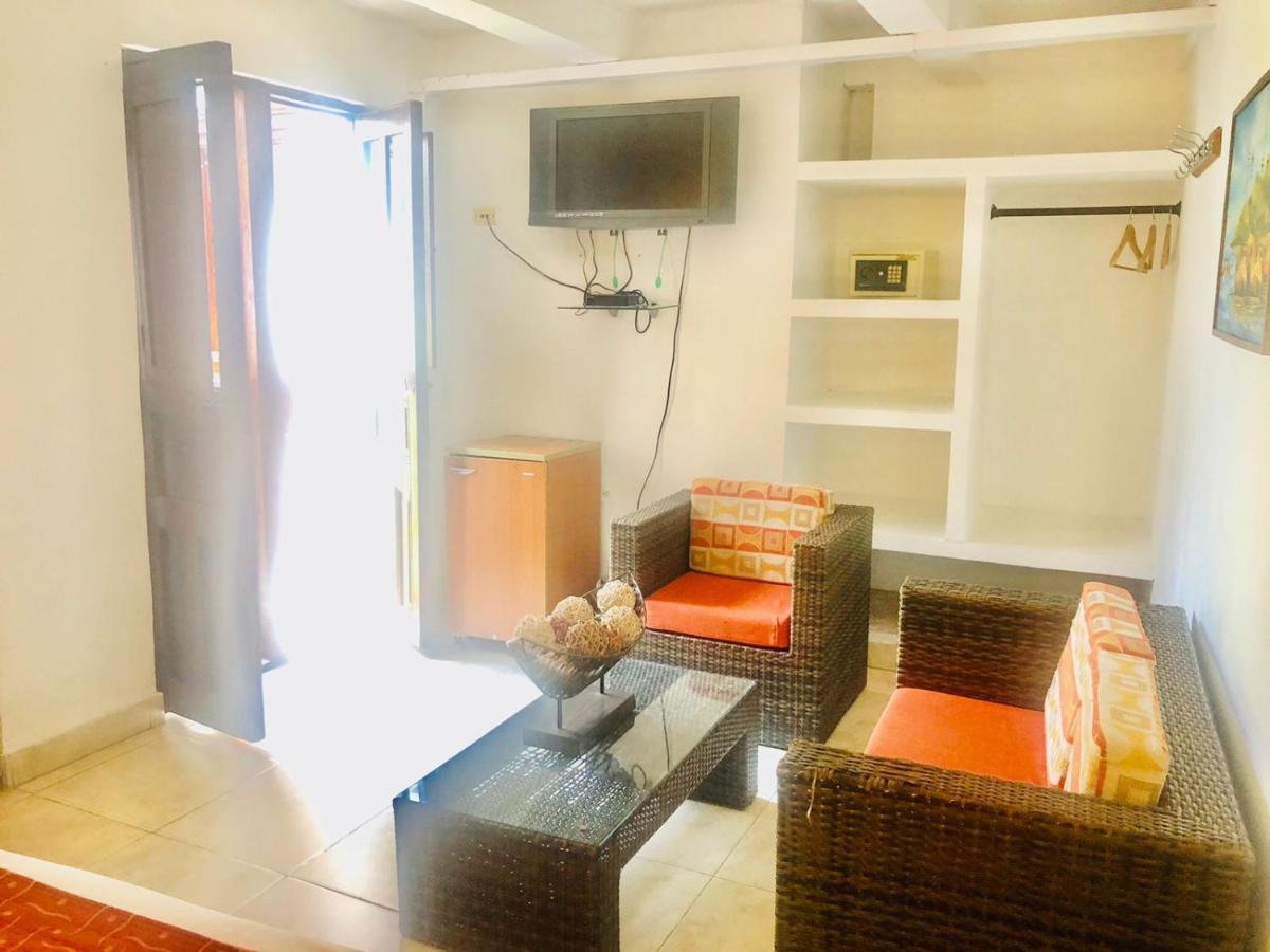 Antigua Calle Almudena Hotel Cartagena Екстер'єр фото